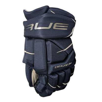 True Catalyst XS3 Hockey Gloves (2023) - Junior